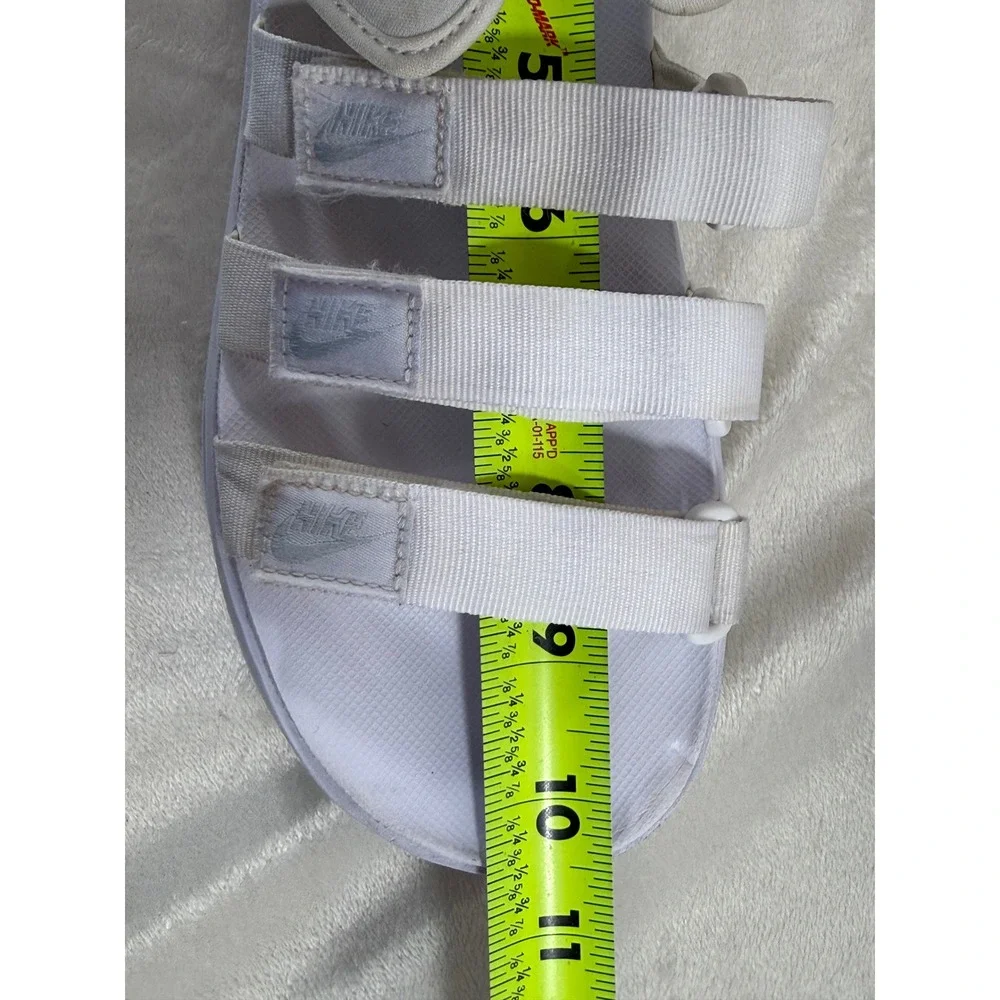 Nike Women's 9 White Platform Sport Sandals Hook & Loop Casual Comfort
